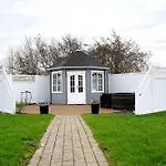 Дом отдыха Deichhaus Bullerbue